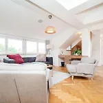 Magic With Terrace Daire *