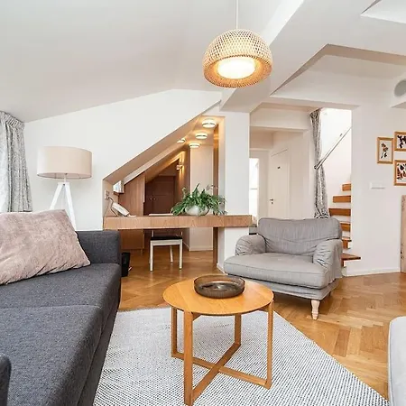 Magic With Terrace Apartamento